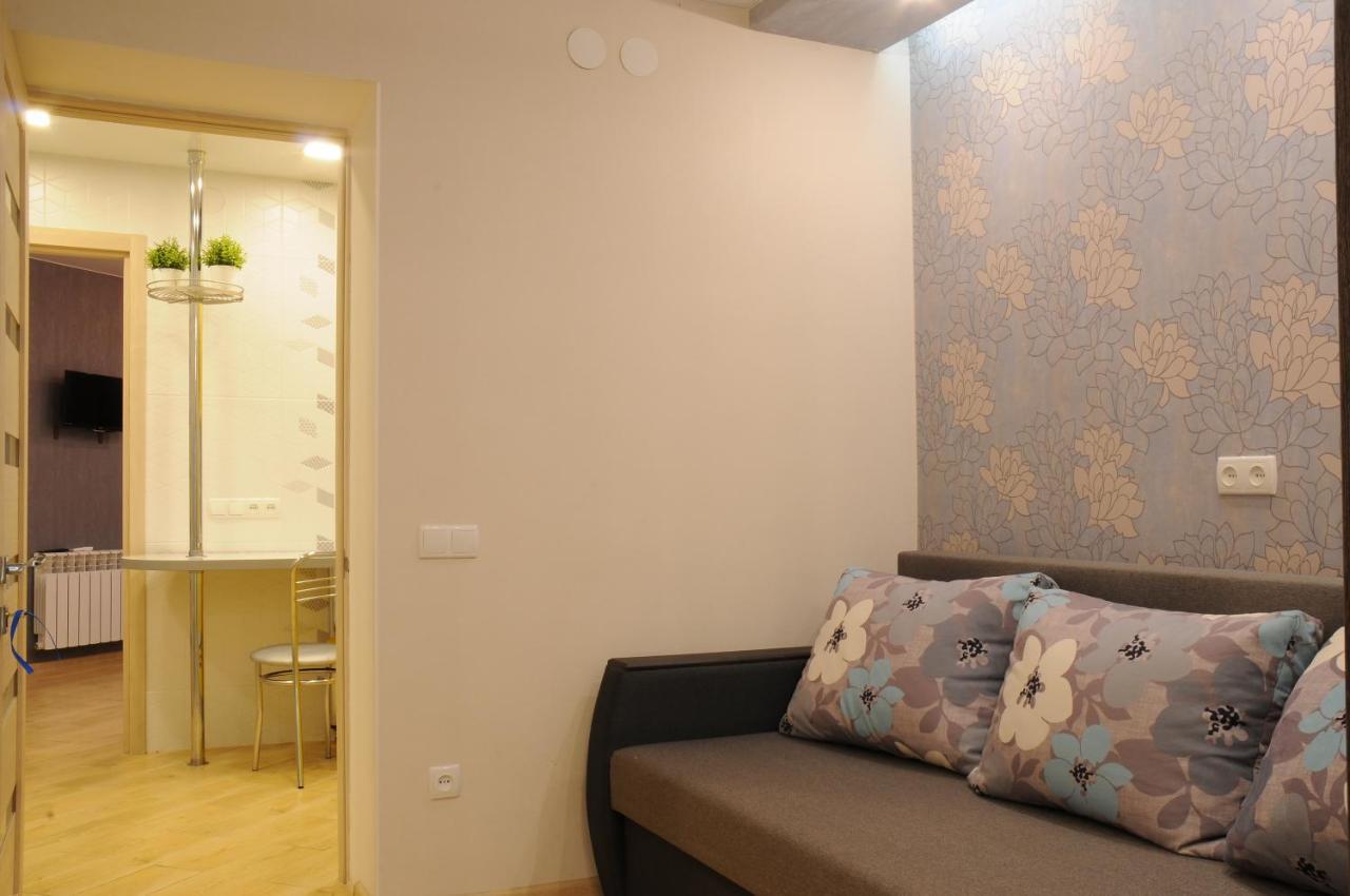 Yellow Loft Luxury Apartments With 2 Bedrooms Poltava Ngoại thất bức ảnh
